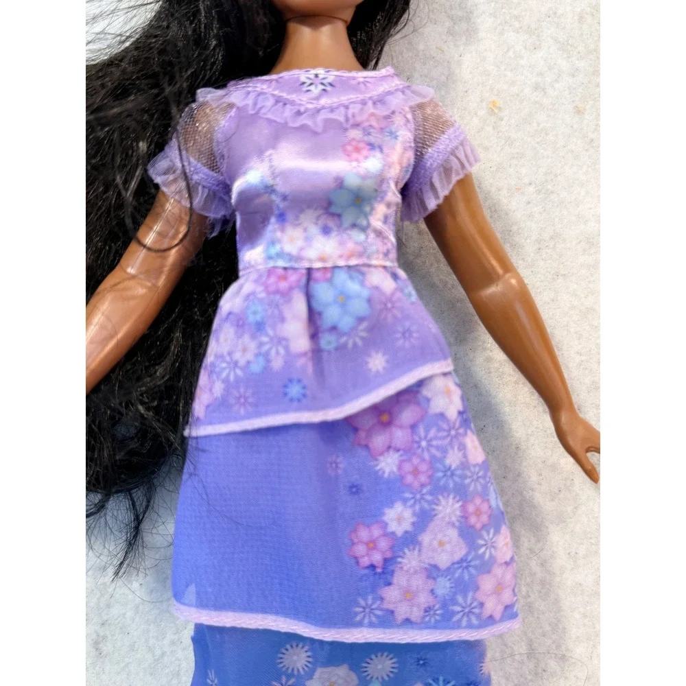 Disney Encanto Isabela Madrigal 11